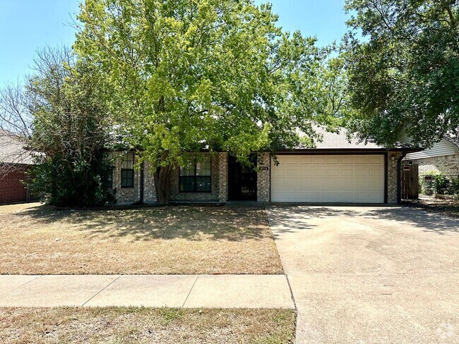 Building Photo - 4914 Peppermill Hollow - Call LONGHORN PRO... Rental