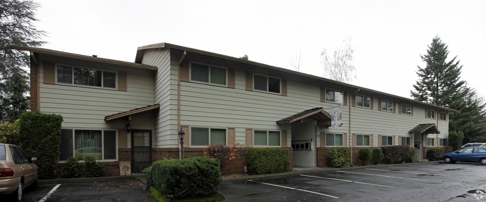 Primary Photo - Rosina Apartments