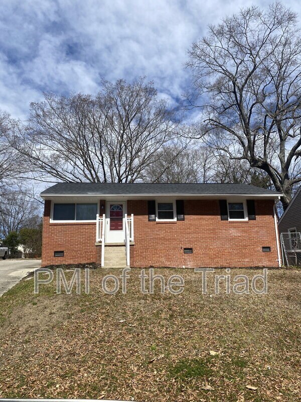 Photo - 1505 Julian St Casa