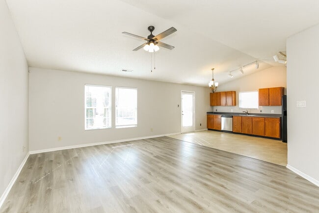 Photo - 2989 Hearthside Dr