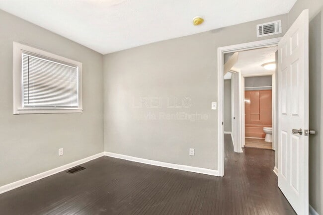 Photo - 2312 S 36th St