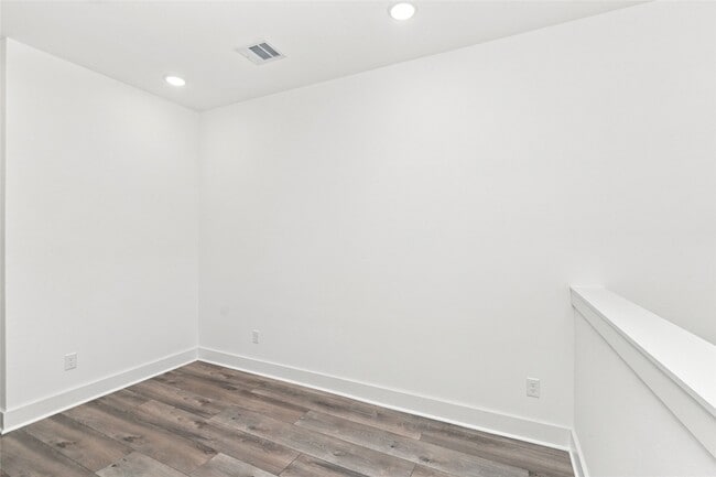 Building Photo - 2908 Stevens St