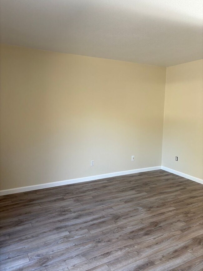 Photo - 244 Park Pl Dr