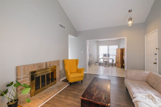 Photo - 10122 Waterstone Dr