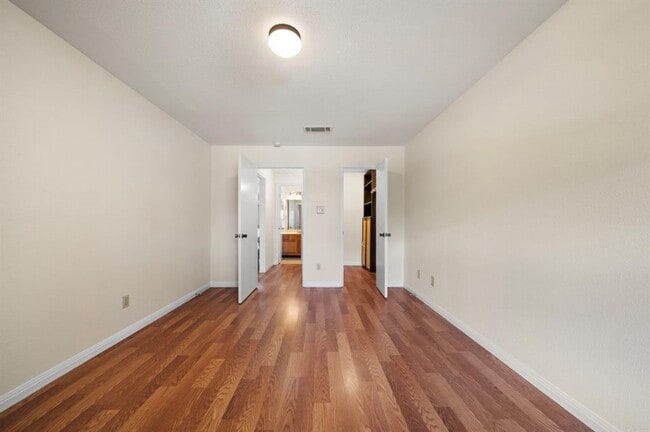 Photo - 9797 Leawood Blvd Unidad 1420