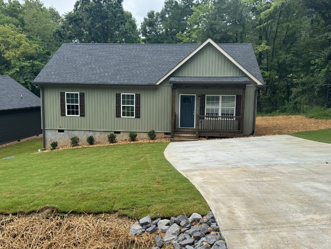Building Photo - 158 Drake Rd Rental