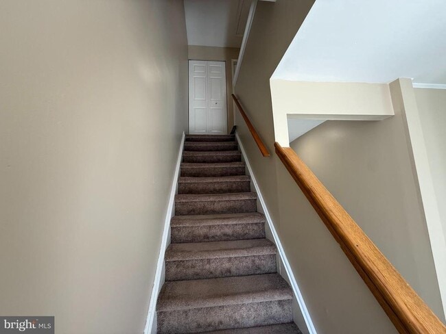 Photo - 1151 Golden Pond Ct