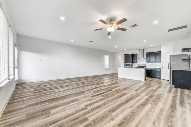 Photo - 3028 Crown Gate Dr