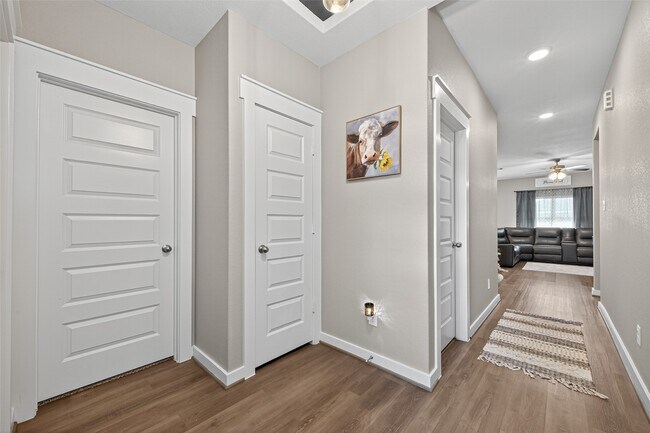 Photo - 30301 Kingston Heath Dr House