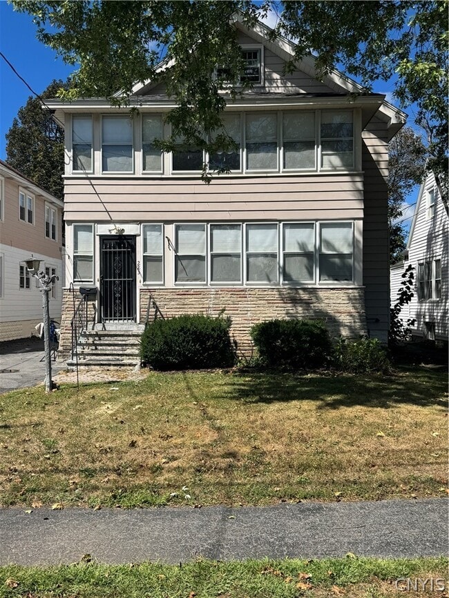 Building Photo - 223 Wilmore Pl