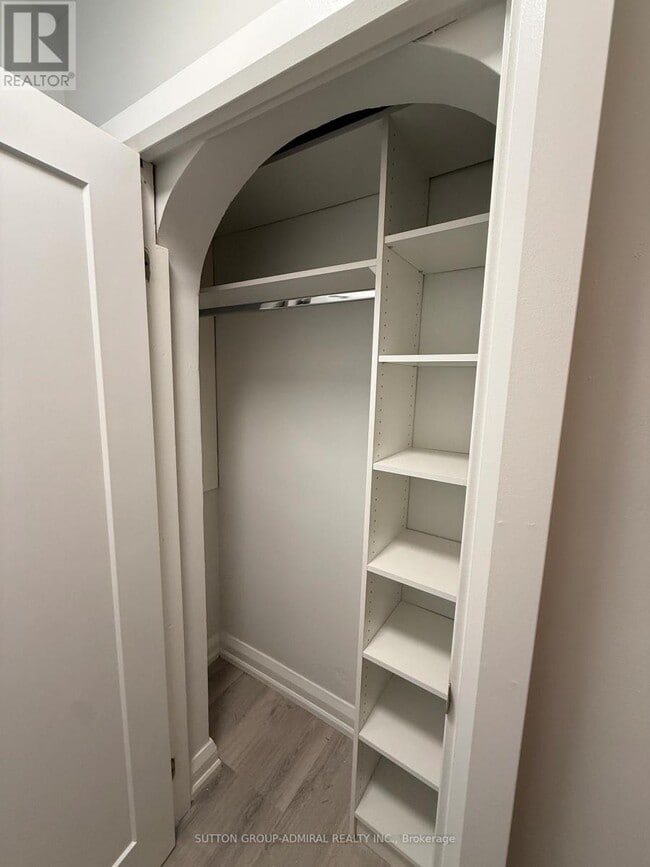 Photo - 464 Spadina Rd Unité 24