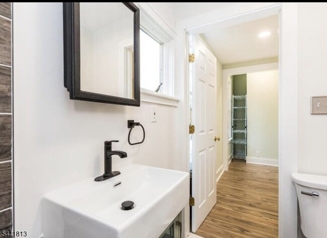 Photo - 19 Sylvan Pl