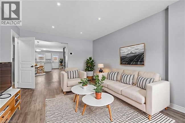 Photo - 7768 Ascot Cir