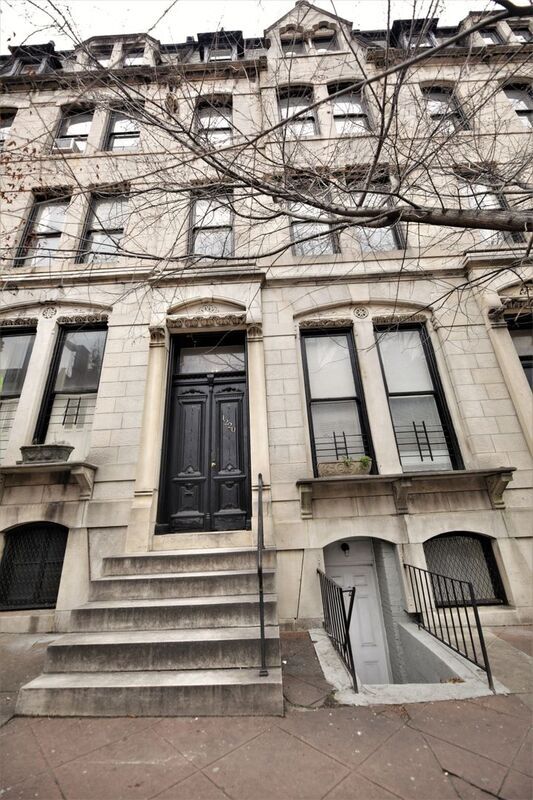 Photo - 1220 St Paul St Unidad #4 Rental