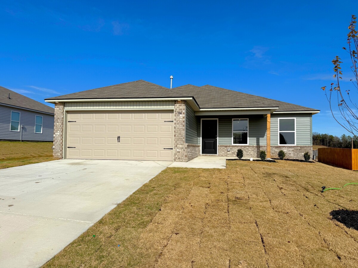 Photo - 334 Amber Ave