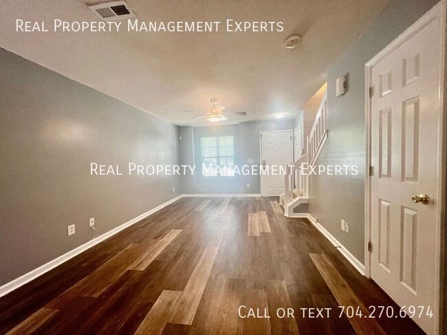 Photo - 12438 Hennigan Pl Ln