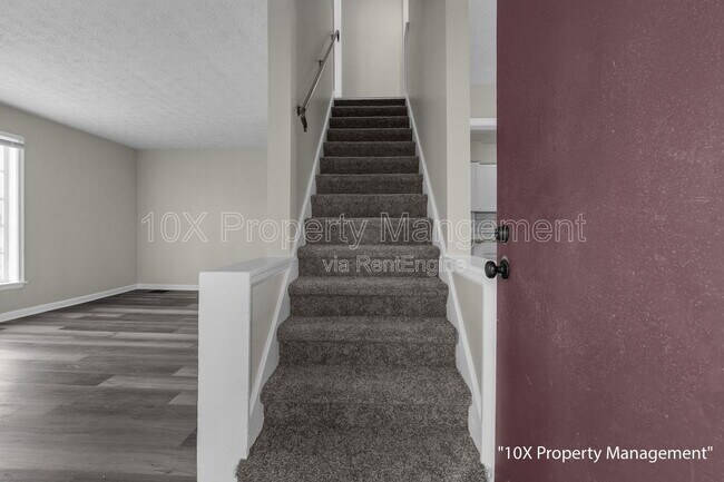 Photo - 99 N Waverly St