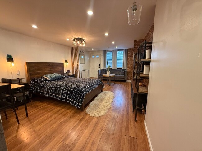 Photo - 42 Willow Wood Ct