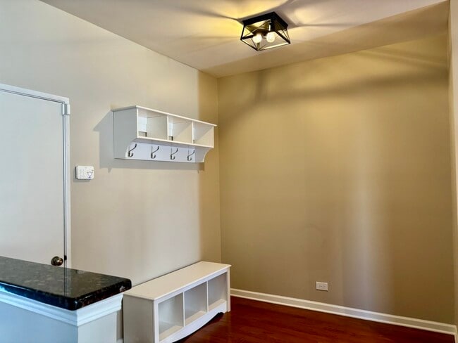 Photo - 2711 Odlum Dr