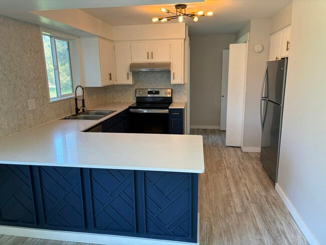 Photo - 4009-4011 West Walnut Street, Unit 4011