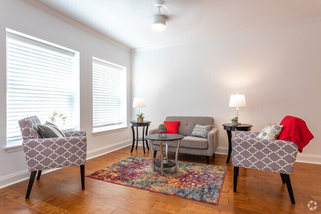 Ivymount - 1 Bedroom, 1 Bath - 1,000 - 1,070 Sq. Ft.