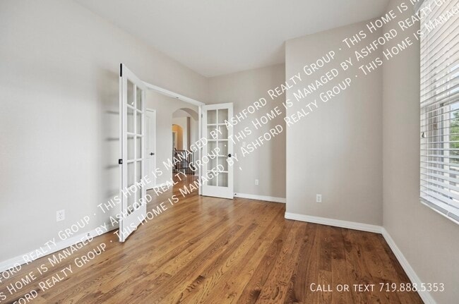 Photo - 10402 Capital Peak Way