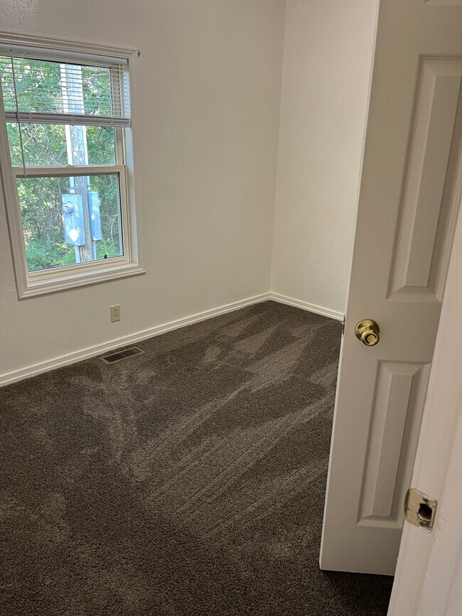 Photo - 14330 Highway Z Unit Duplex 4