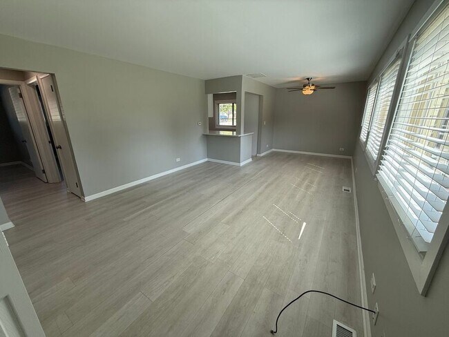 Photo - 645 W Park Ave Unit C