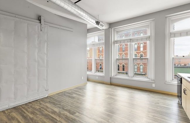 Photo - Court Ave Lofts