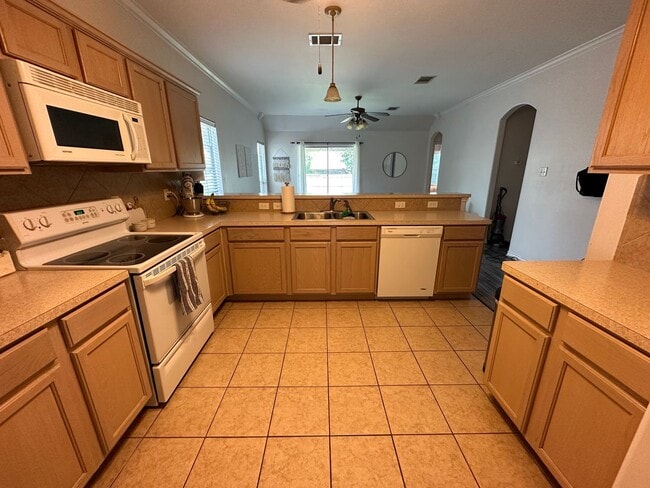 Photo - 3 BEDROOM, BELTON ISD