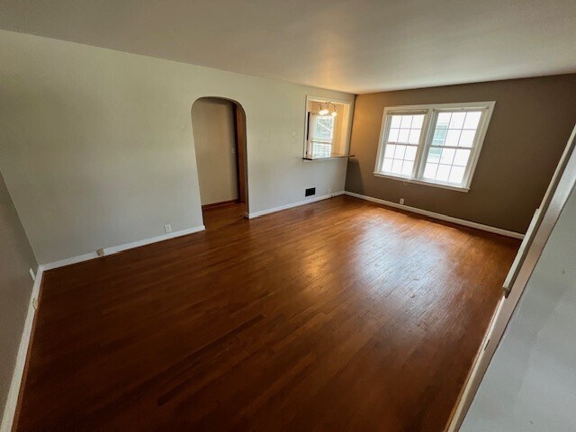 Photo - 2524 S Walnut St