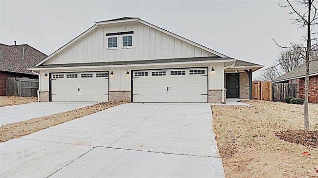 Photo - 825 Leisure Dr Townhome