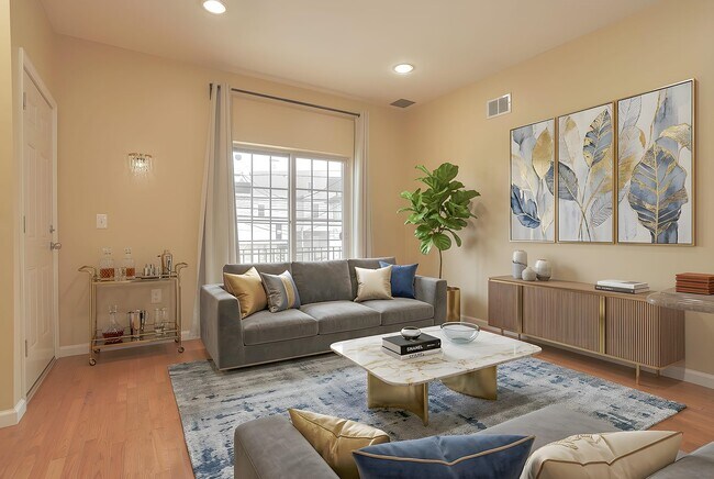 Building Photo - 249 Winfield Ave Unit A
