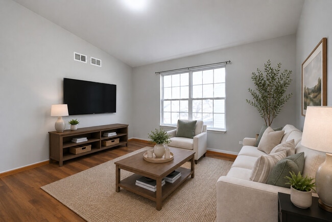 Photo - 19 E Pineview Dr