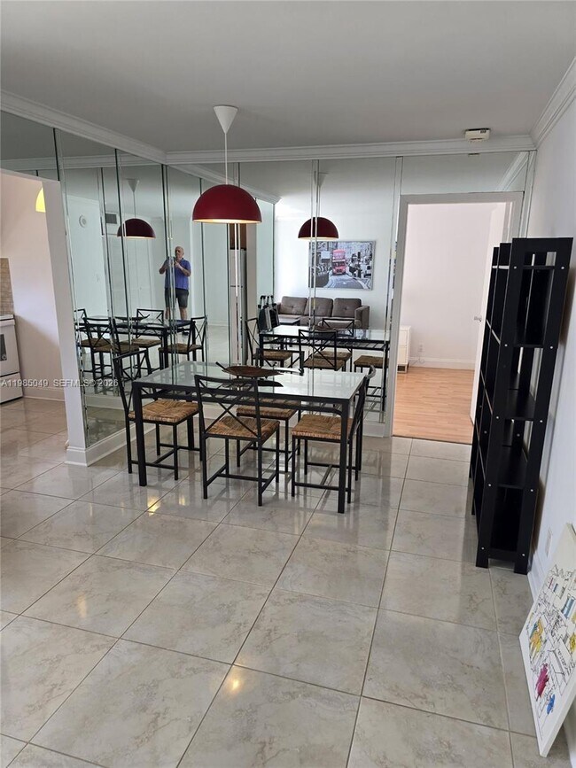 Photo - 16919 N Bay Rd Unit 819