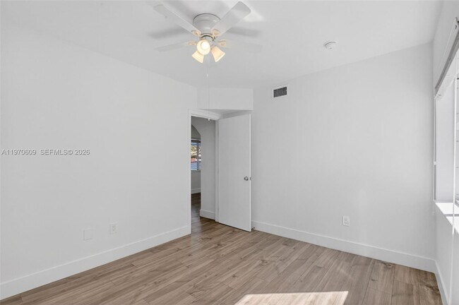 Photo - 1801 SW 5th St Unit 1801