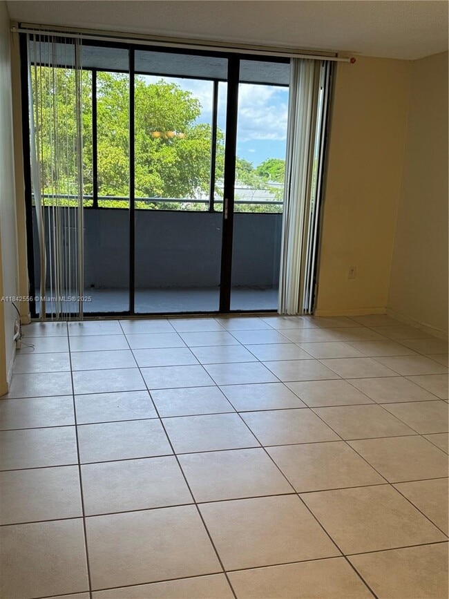 Photo - 8205 SW 152nd Ave Unit F-315