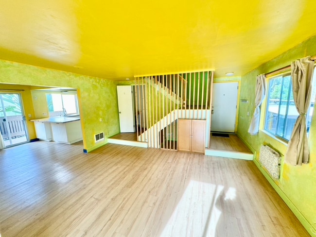 Photo - 7958 Mission Center Ct