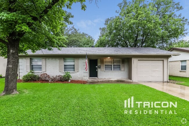 Building Photo - 3221 Edgebrook Dr Rental