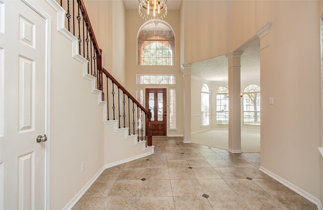 Photo - 1230 Blue Leaf Dr