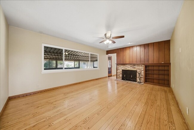 Photo - 1751 Eastern Ave