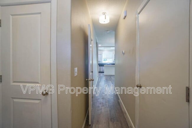 Photo - 4013 NE 89th Way