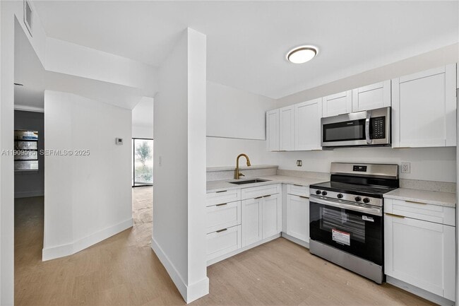 Photo - 4198 Lakeside Dr Unit 4198