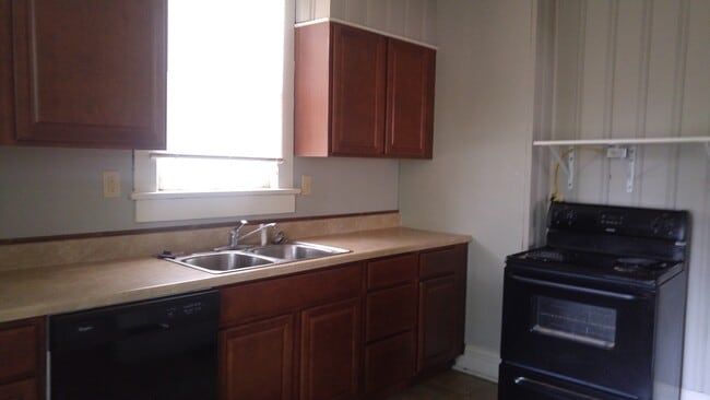 Photo - 1206 Heath St Unit 1206