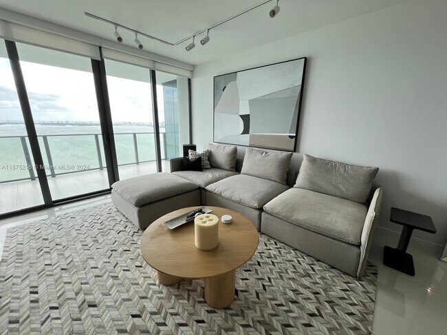 Photo - 3131 NE 7th Ave Condo Unit 3003