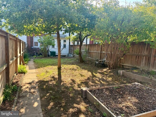 Photo - 4017 Illinois Ave NW