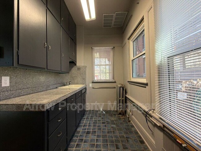 Photo - 1414 C St Unidad 2