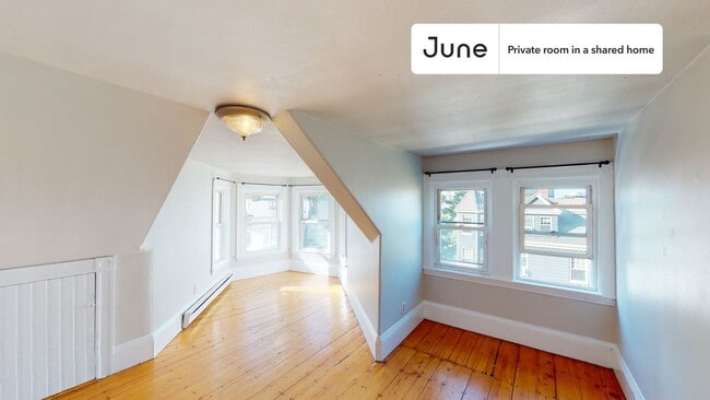 Photo - Room in Shared 6 bed/2 bath home Unidad E