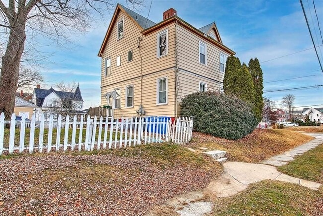 Photo - 130 Norwood Ave