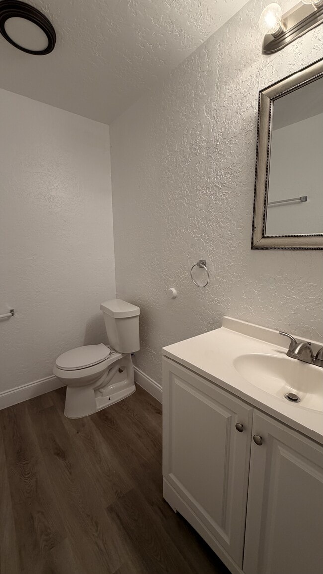 Photo - 2815 NW Lincoln Ave